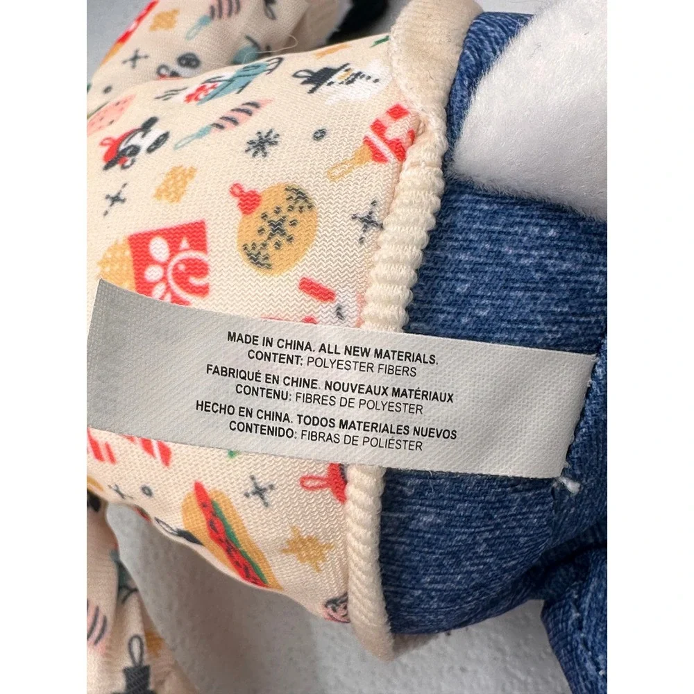 Chick-fil-A Plush Cow Holiday Christmas Sweater Set 4 12in Stuffed Animal Toy